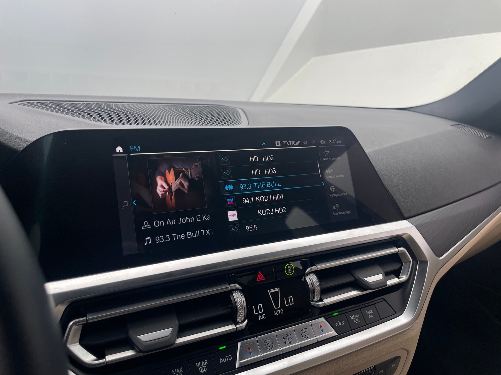 Thumbnail: 2022 BMW 3 Series - 3