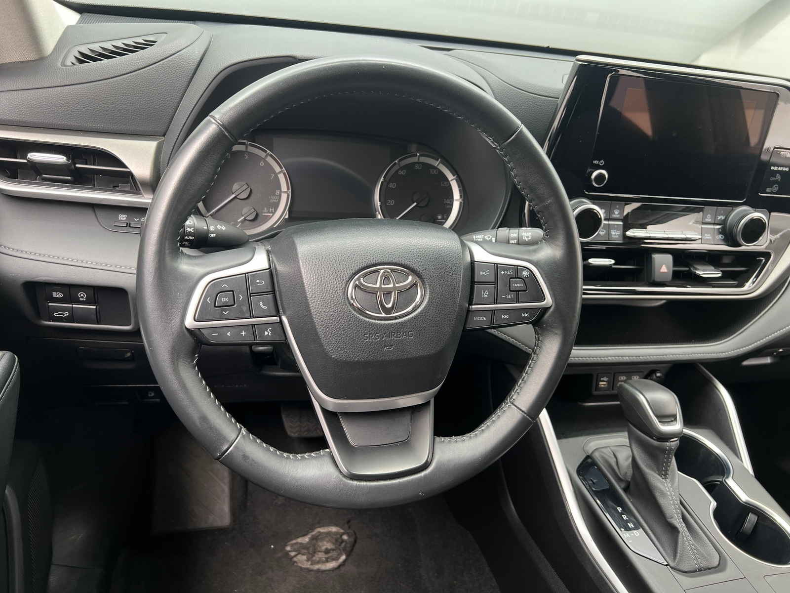 Thumbnail: 2024 Toyota Highlander - 5