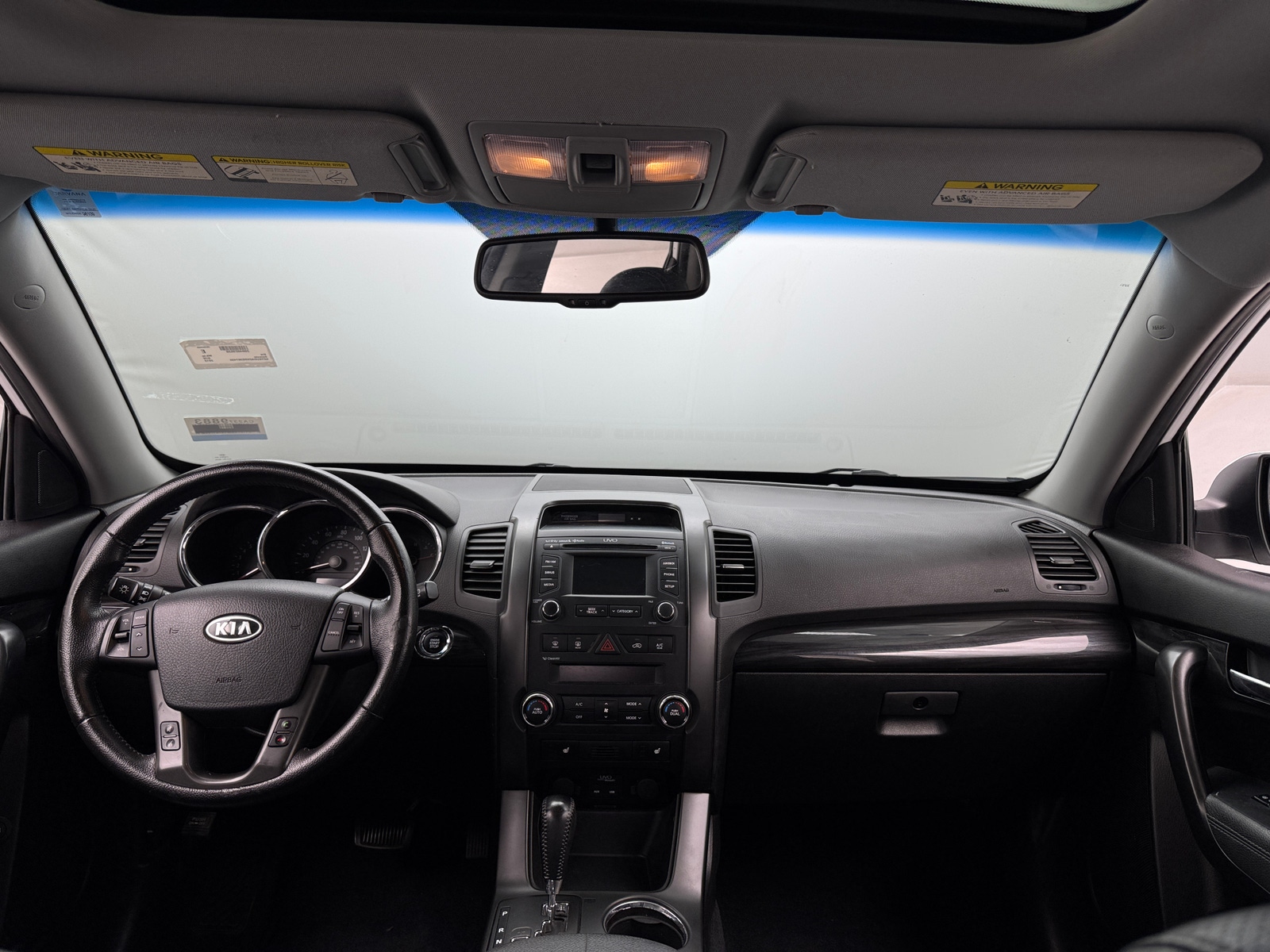 Thumbnail: 2013 Kia Sorento - 2