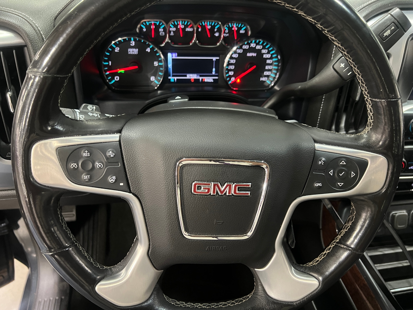 Thumbnail: 2017 GMC Sierra 1500 - 4