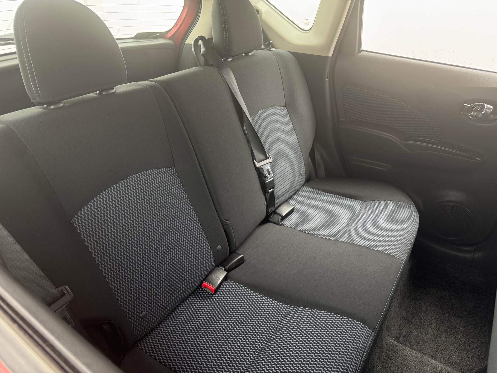 Thumbnail: 2017 Nissan Versa Note - 6