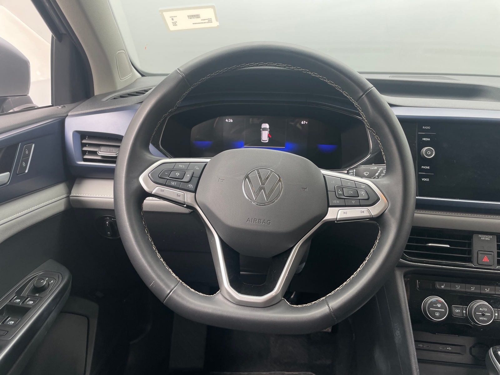 Thumbnail: 2024 Volkswagen Taos - 5