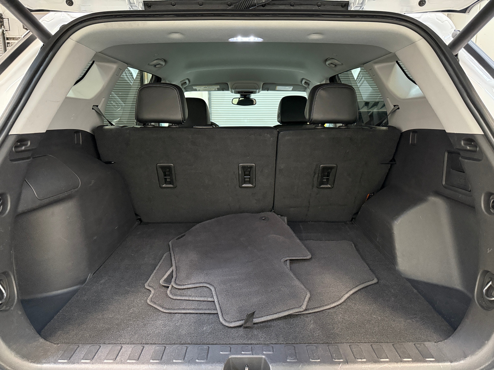 Thumbnail: 2024 GMC Terrain - 6