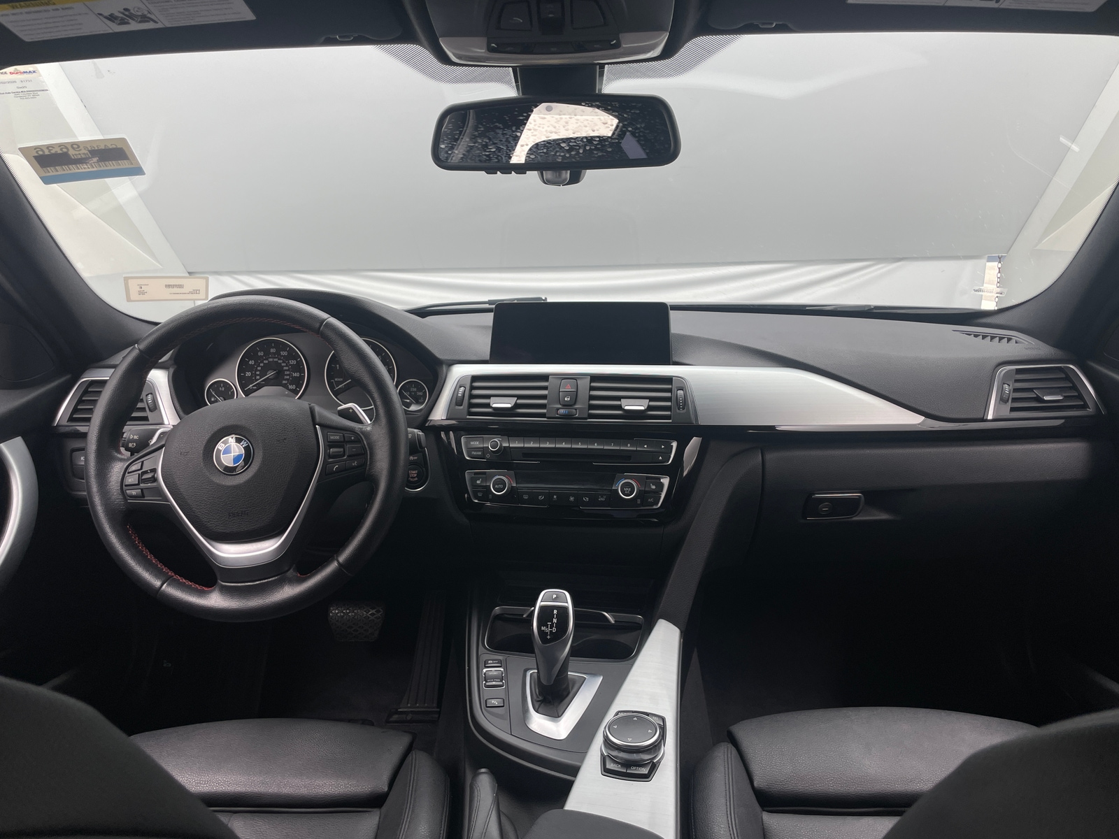 Thumbnail: 2016 BMW 3 Series - 2