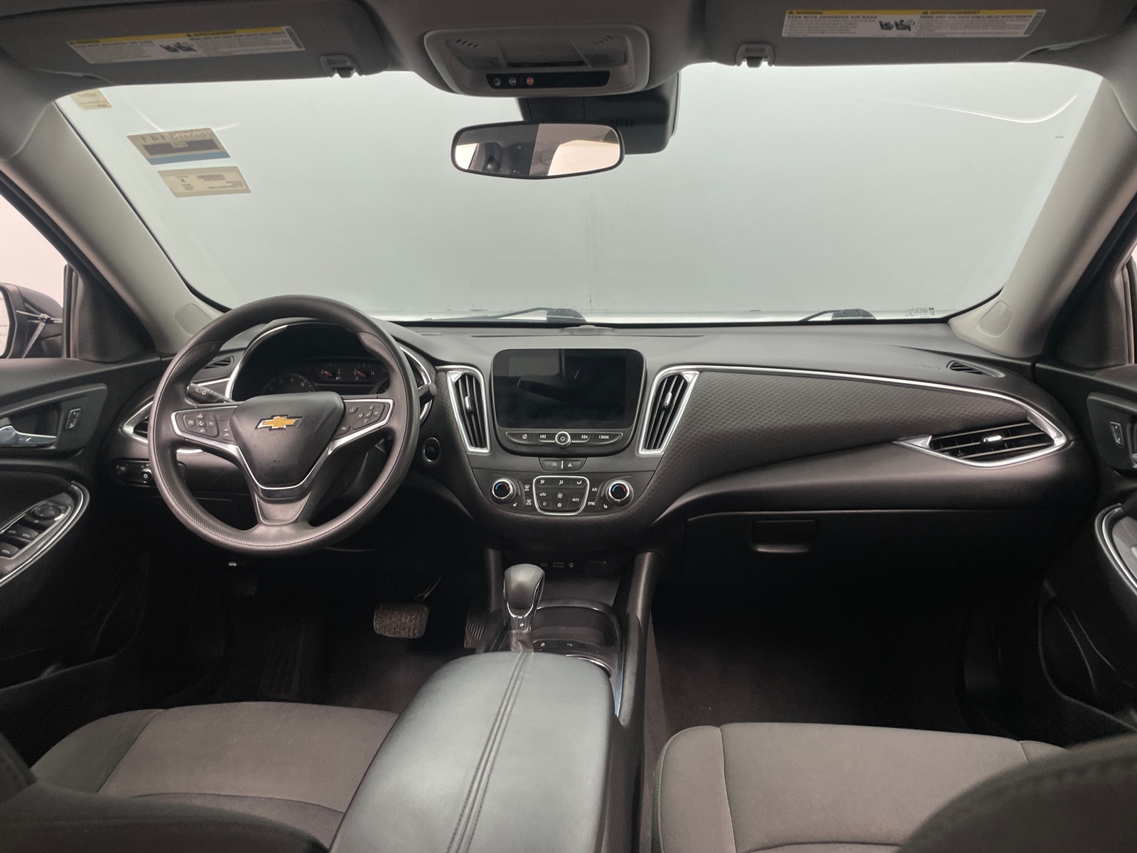 Thumbnail: 2021 Chevrolet Malibu - 3