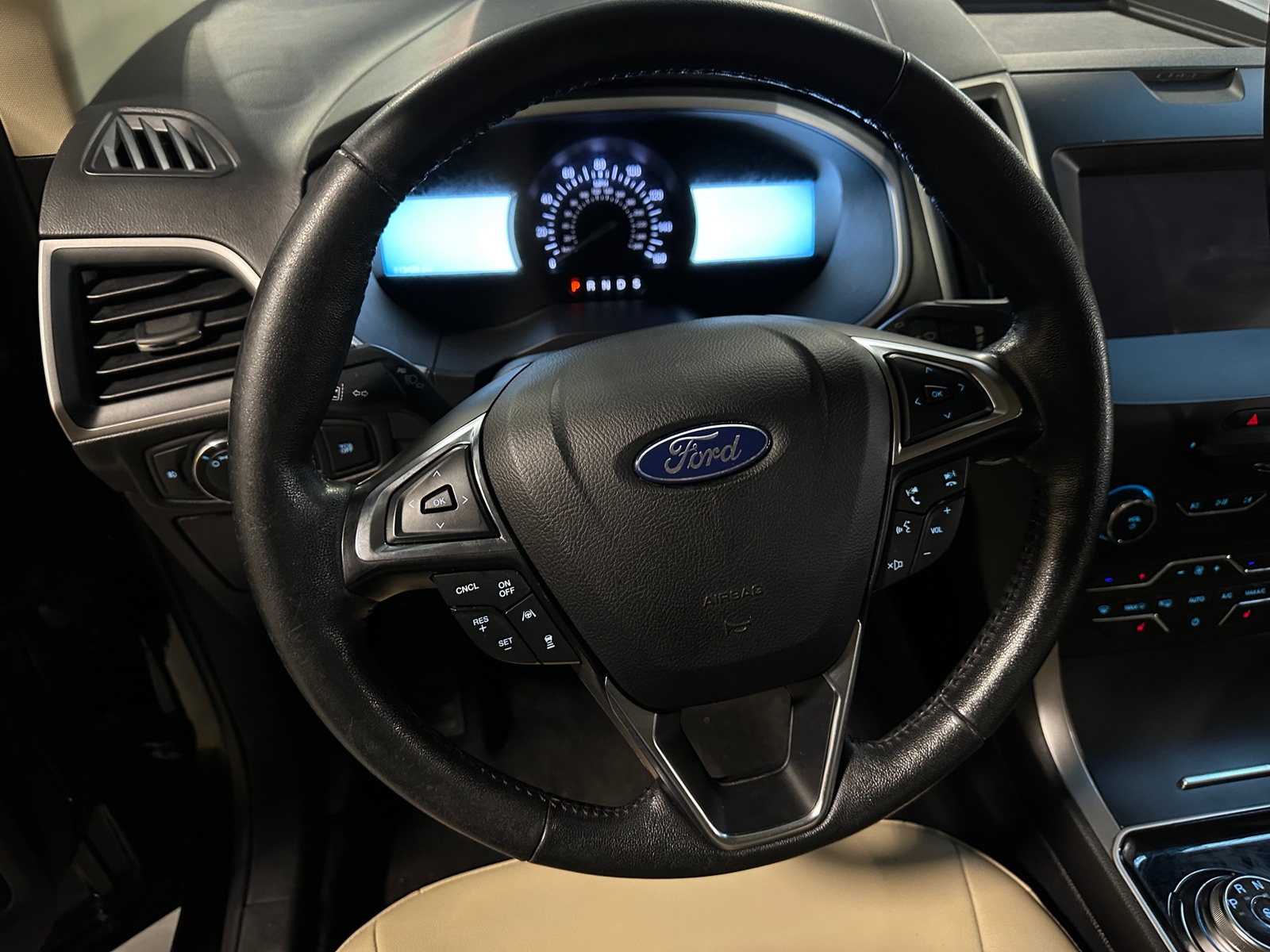 Thumbnail: 2020 Ford Edge - 4