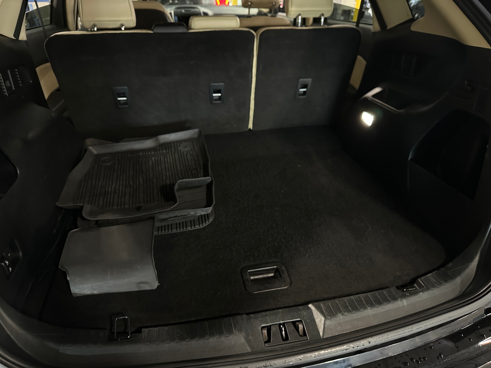 Thumbnail: 2020 Ford Edge - 6