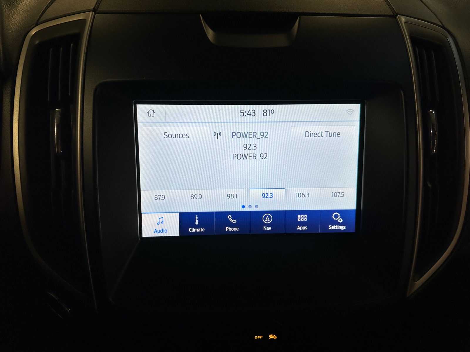 Thumbnail: 2020 Ford Edge - 3