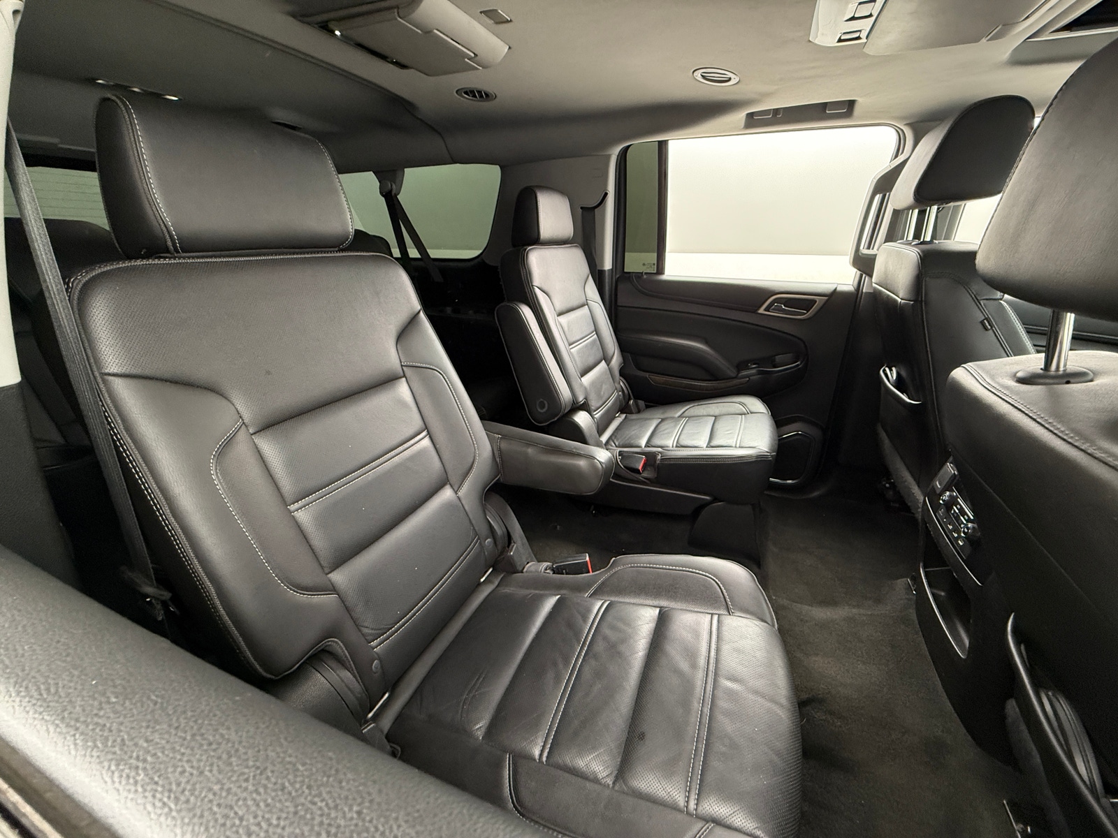 Thumbnail: 2018 GMC Yukon XL - 5