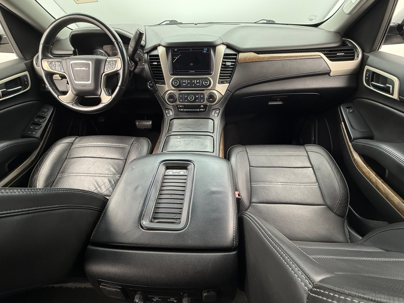 Thumbnail: 2018 GMC Yukon XL - 2