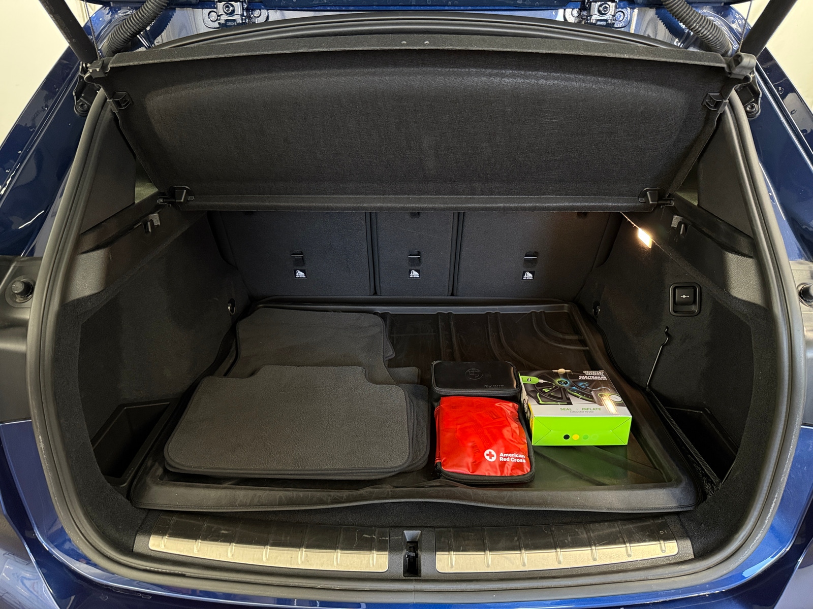 Thumbnail: 2019 BMW X1 - 6