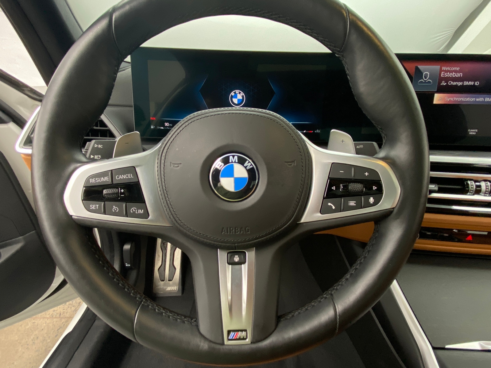 Thumbnail: 2023 BMW 3 Series - 4