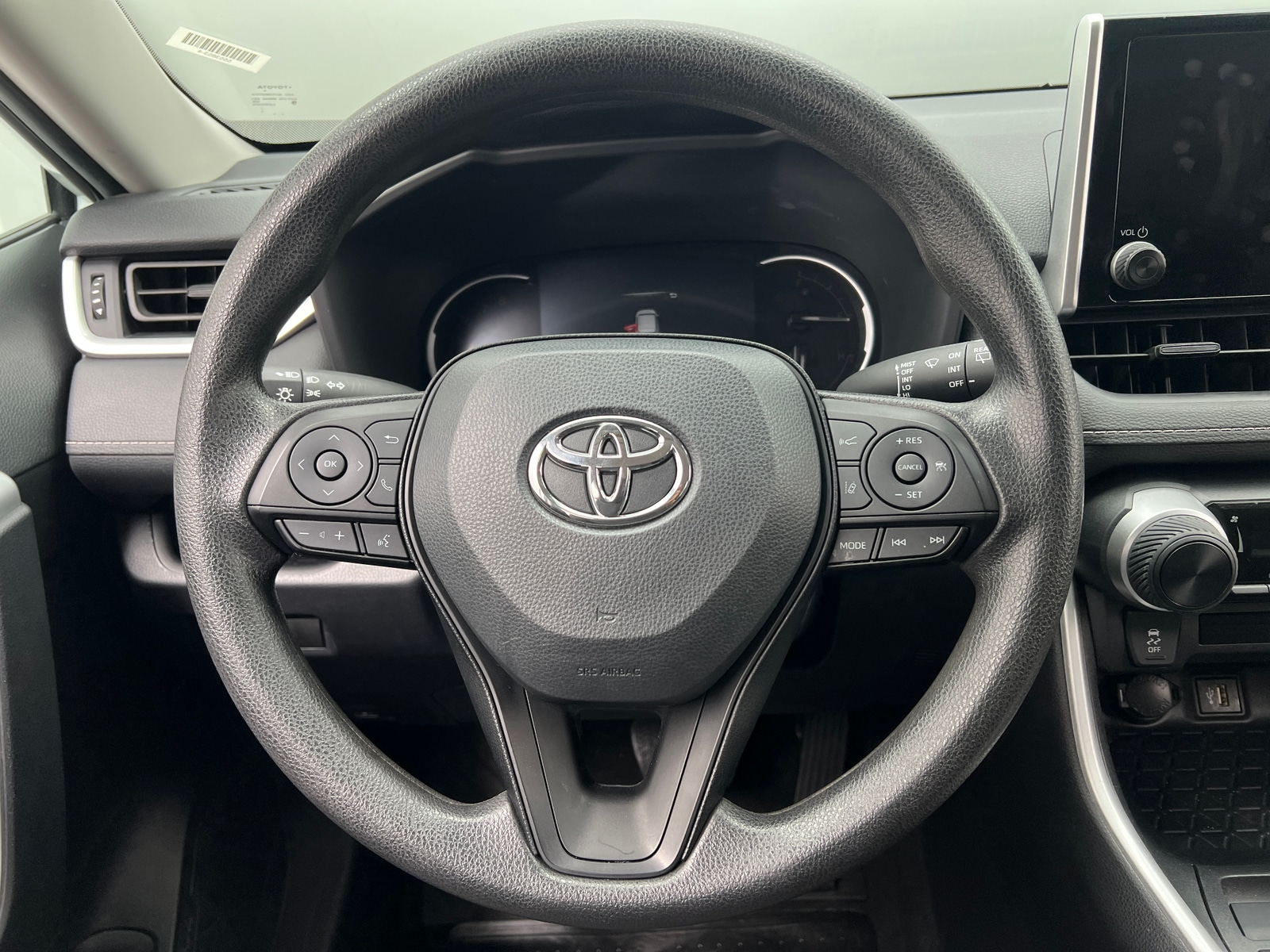 Thumbnail: 2024 Toyota RAV4 - 5