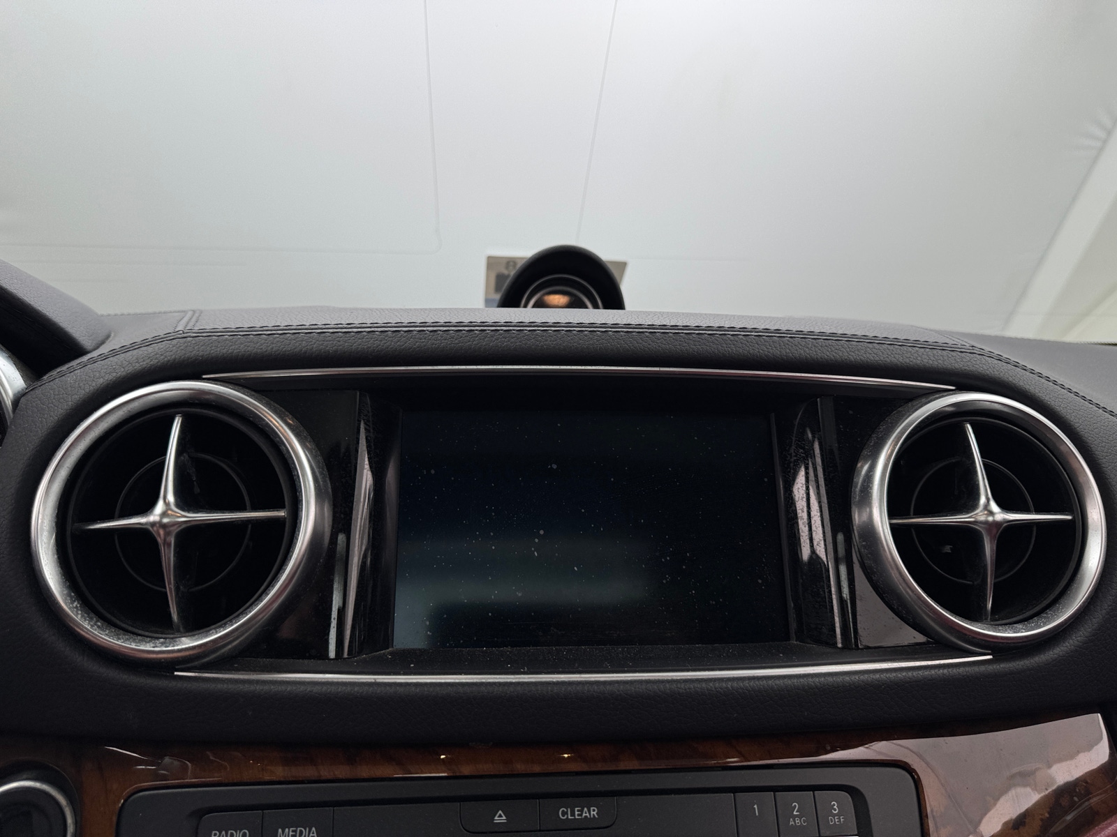 Thumbnail: 2017 Mercedes-Benz SL-Class - 3