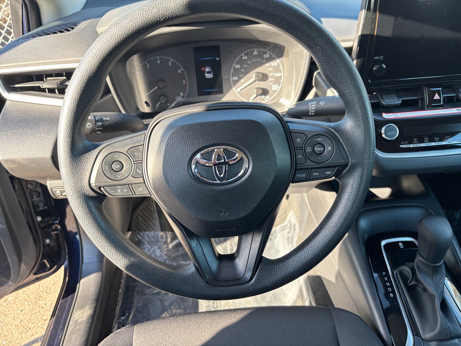 Thumbnail: 2025 Toyota Corolla - 5