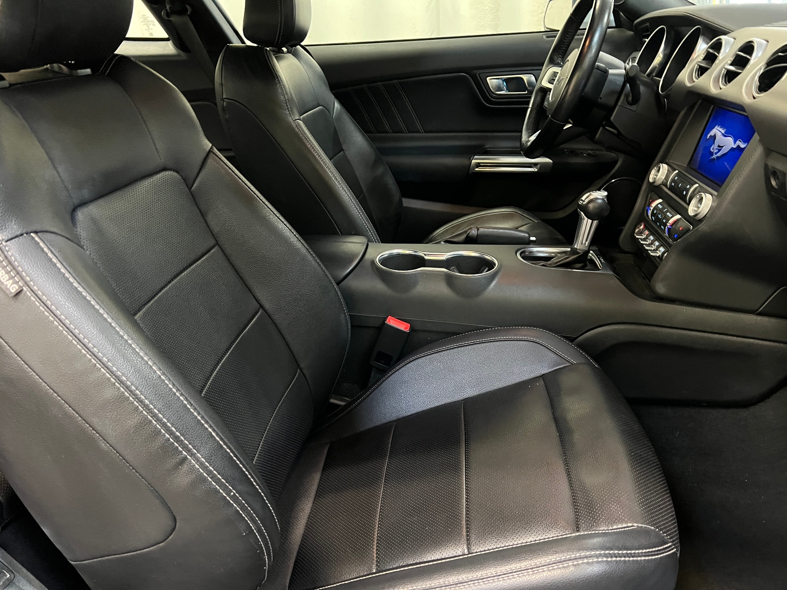 Thumbnail: 2023 Ford Mustang - 2