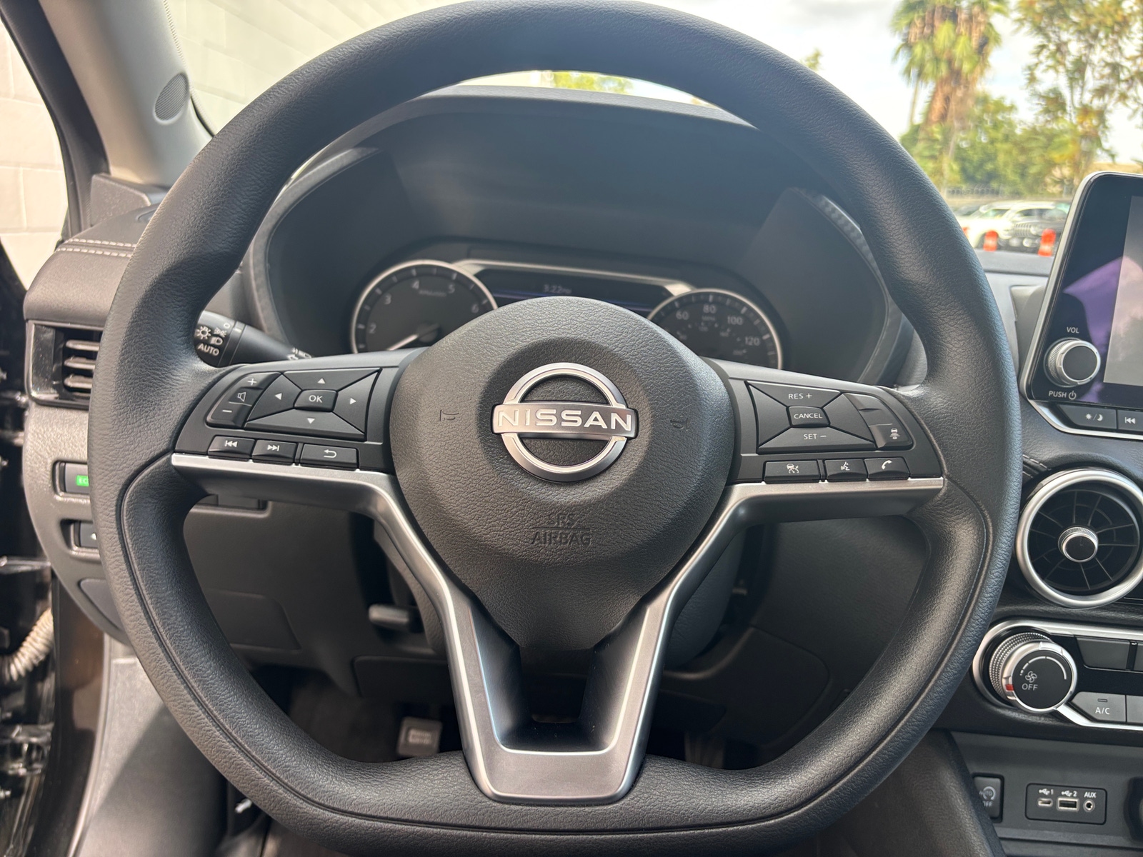 Thumbnail: 2025 Nissan Sentra - 5