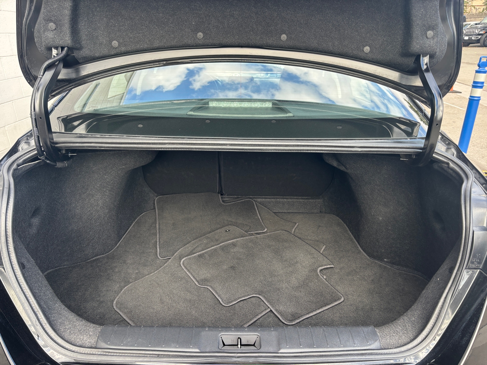 Thumbnail: 2025 Nissan Sentra - 6