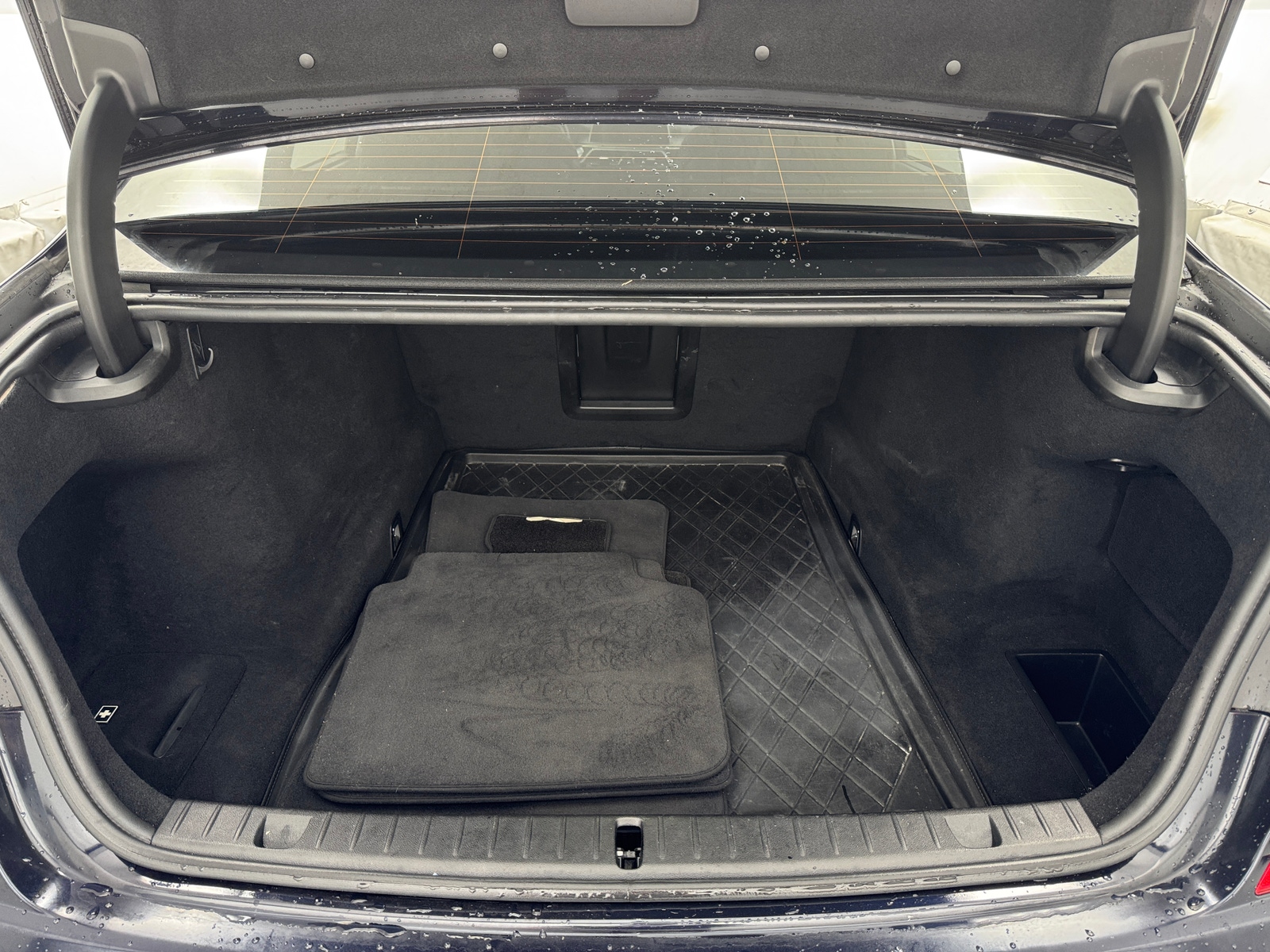 Thumbnail: 2017 BMW 7 Series - 6