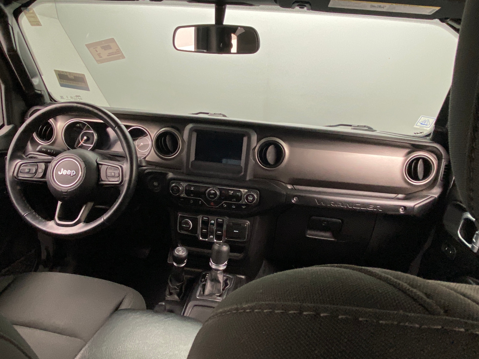 Thumbnail: 2021 Jeep Wrangler - 3