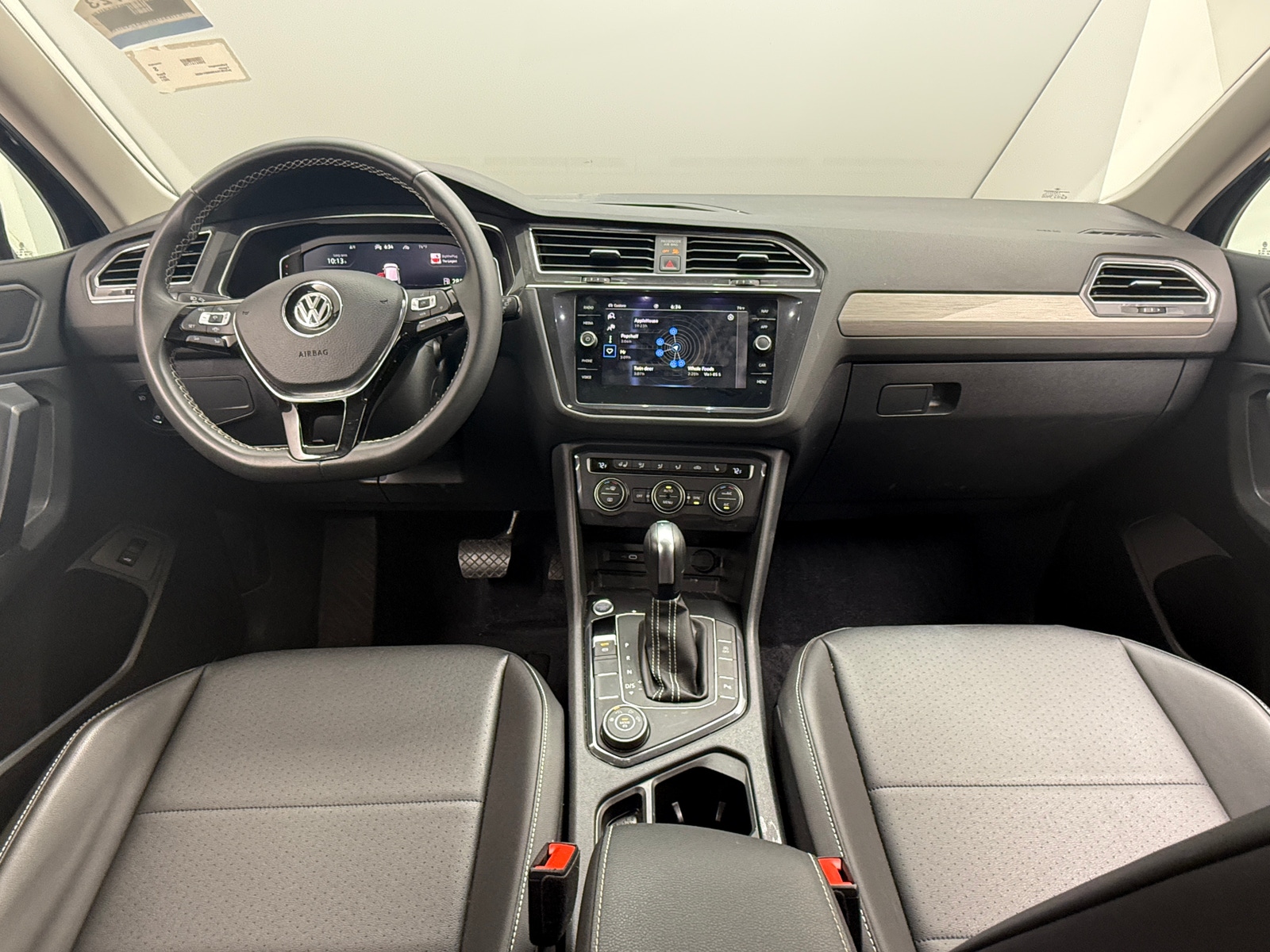Thumbnail: 2021 Volkswagen Tiguan - 3
