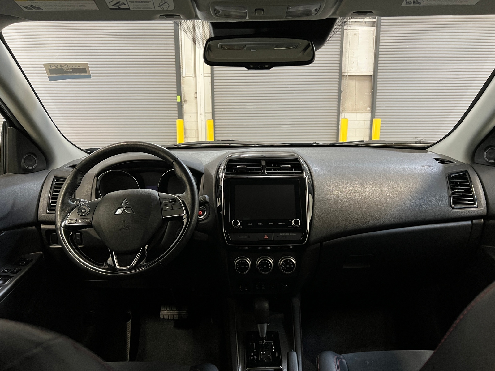Thumbnail: 2024 Mitsubishi Outlander Sport - 3