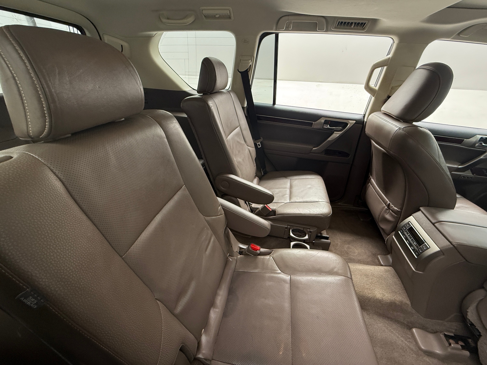 Thumbnail: 2017 Lexus GX - 5