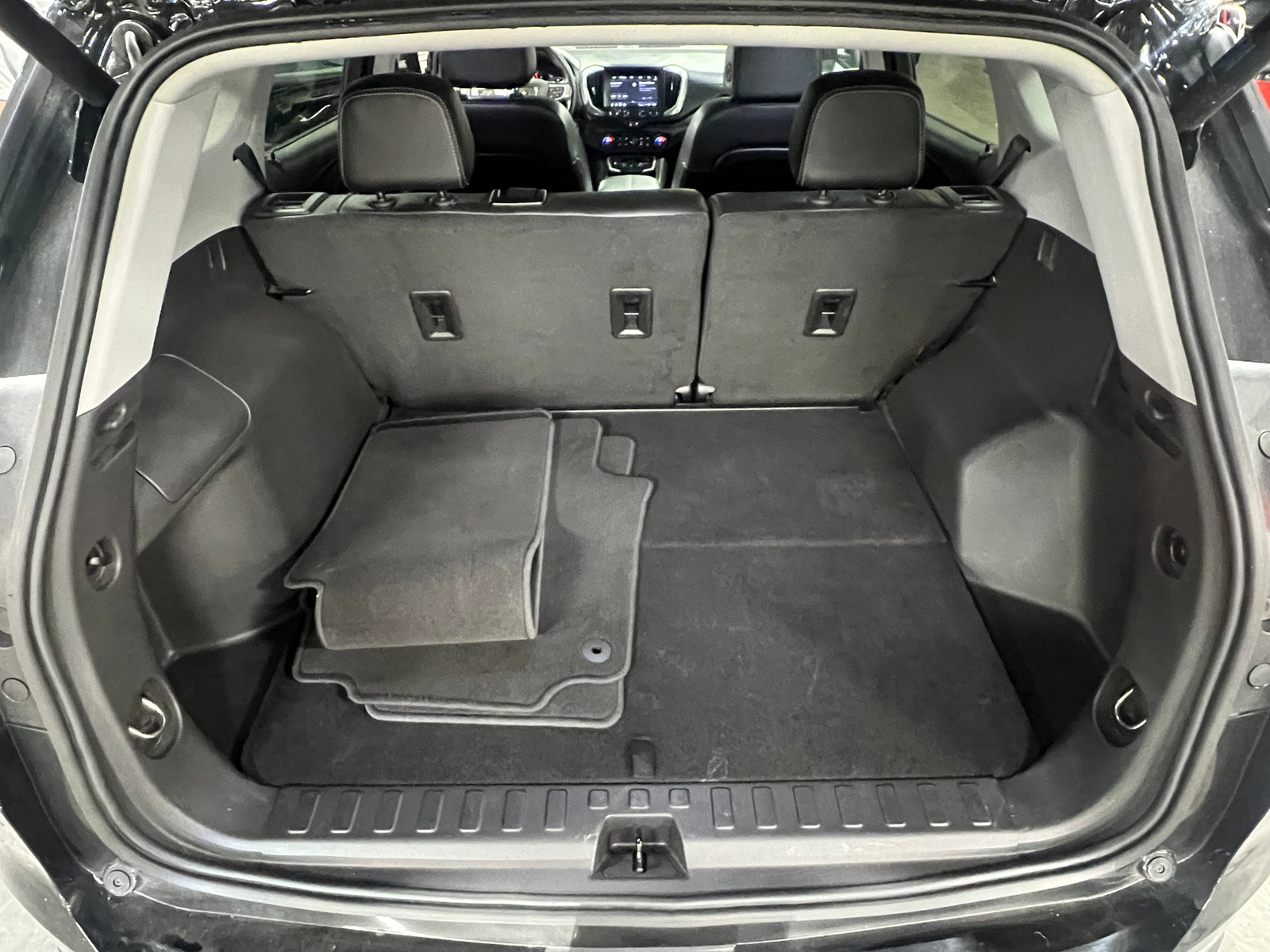 Thumbnail: 2024 GMC Terrain - 6