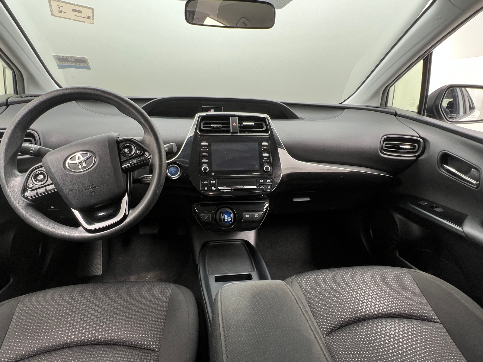 Thumbnail: 2022 Toyota Prius - 3