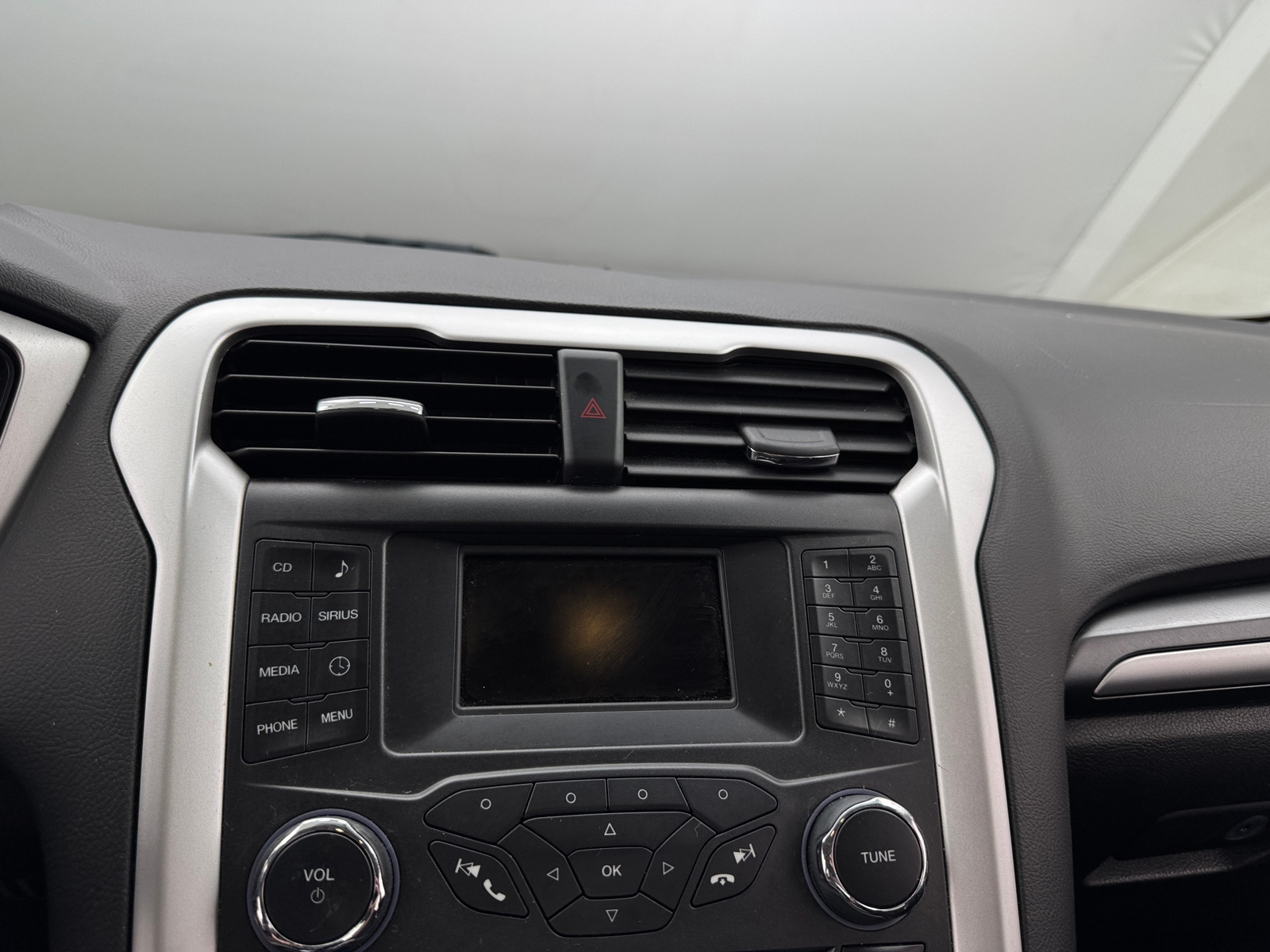 Thumbnail: 2015 Ford Fusion - 4