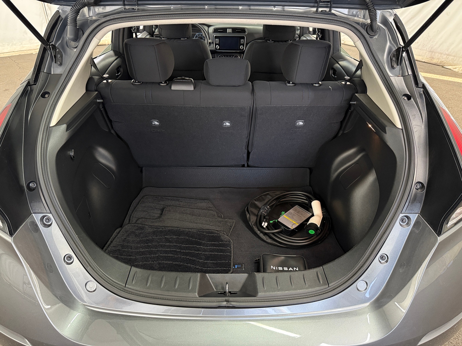 Thumbnail: 2023 Nissan Leaf - 7