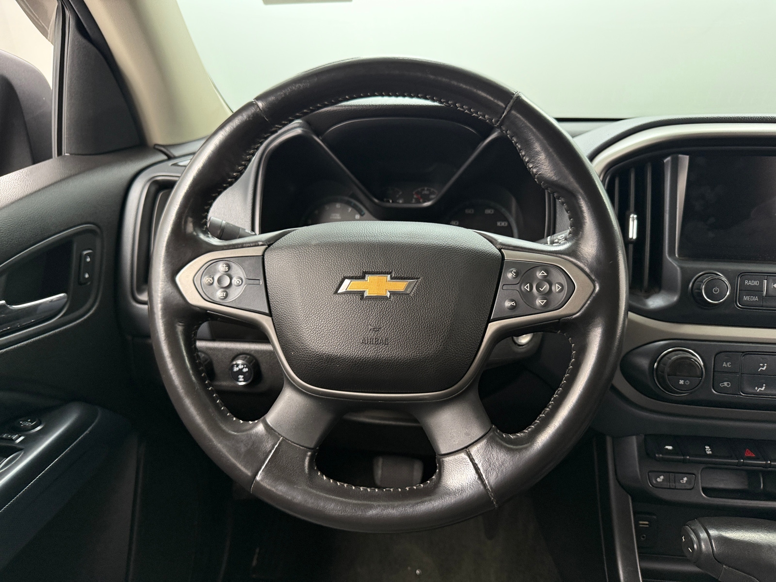 Thumbnail: 2016 Chevrolet Colorado - 4