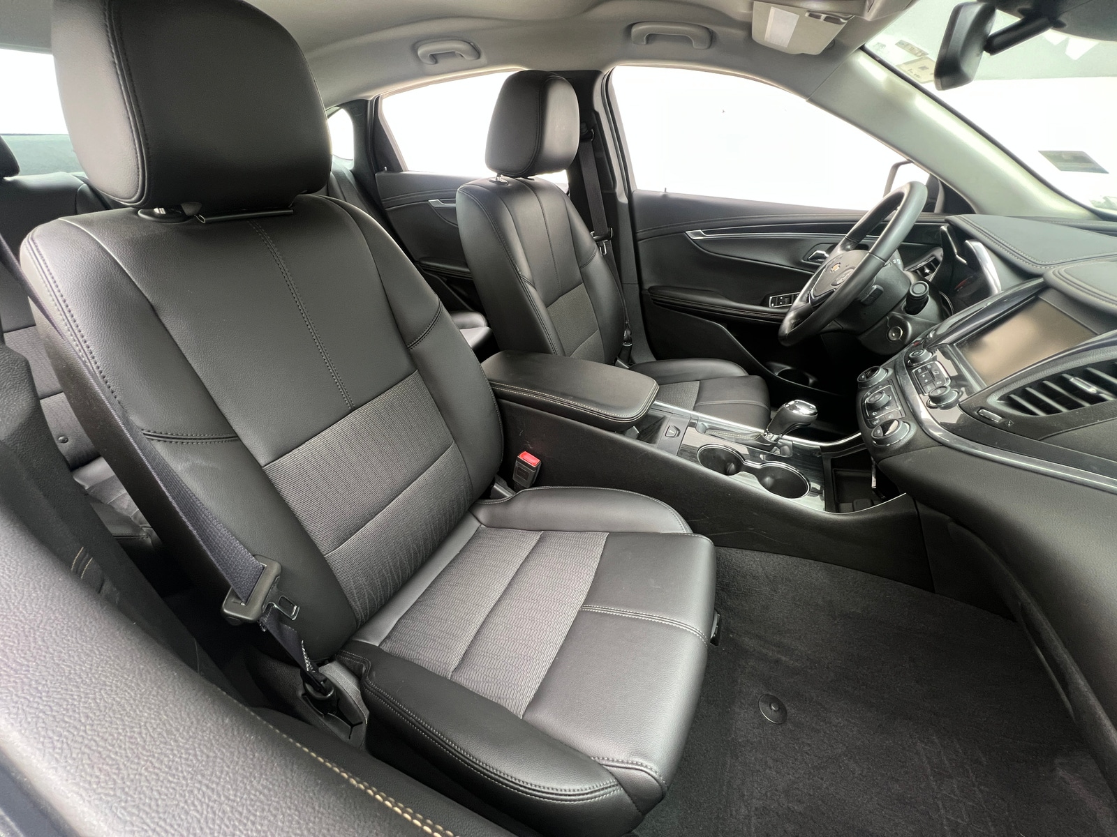 Thumbnail: 2017 Chevrolet Impala - 2