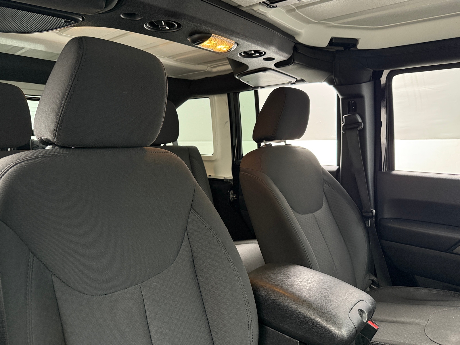 Thumbnail: 2018 Jeep Wrangler - 2