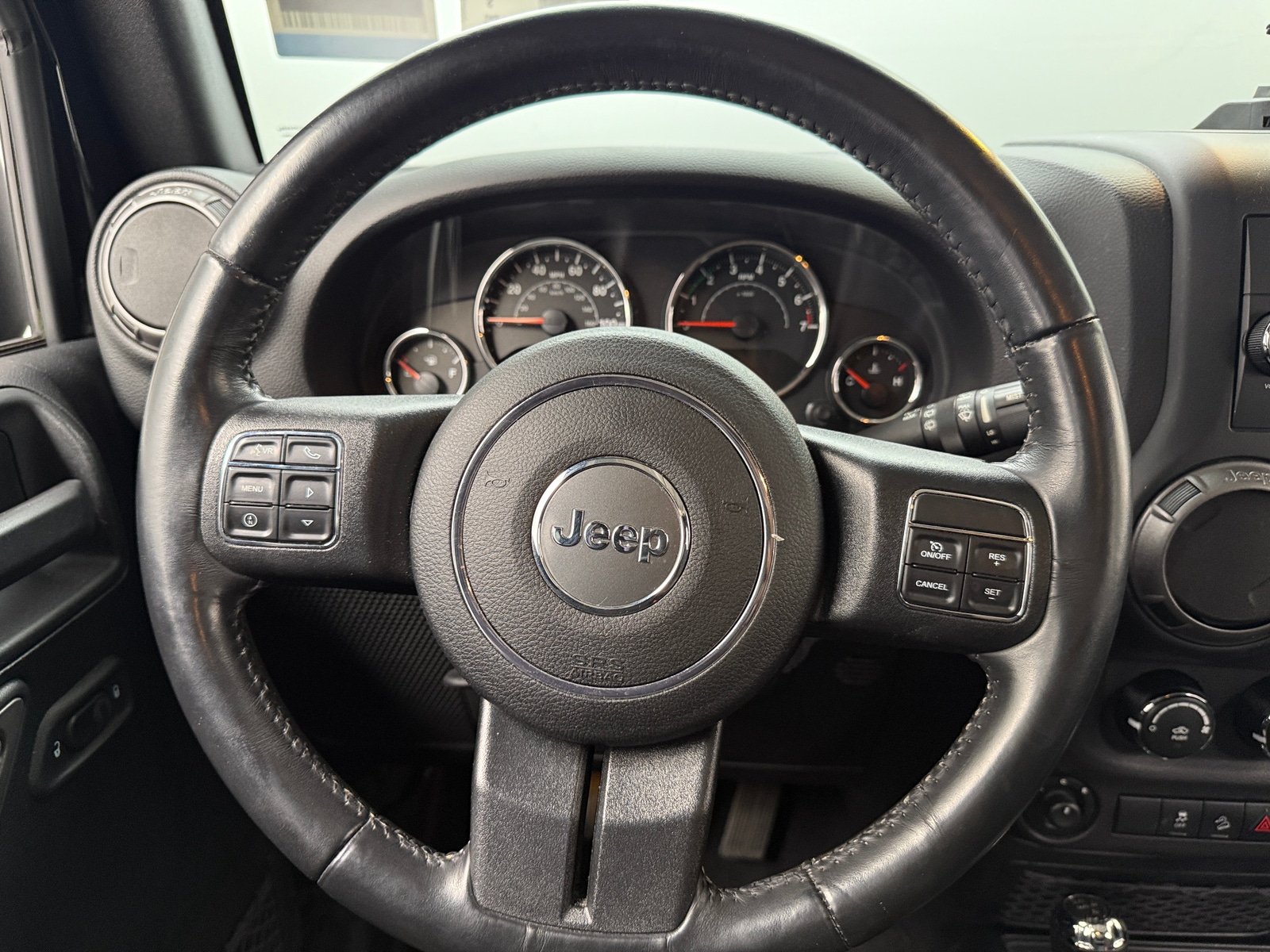 Thumbnail: 2018 Jeep Wrangler - 4