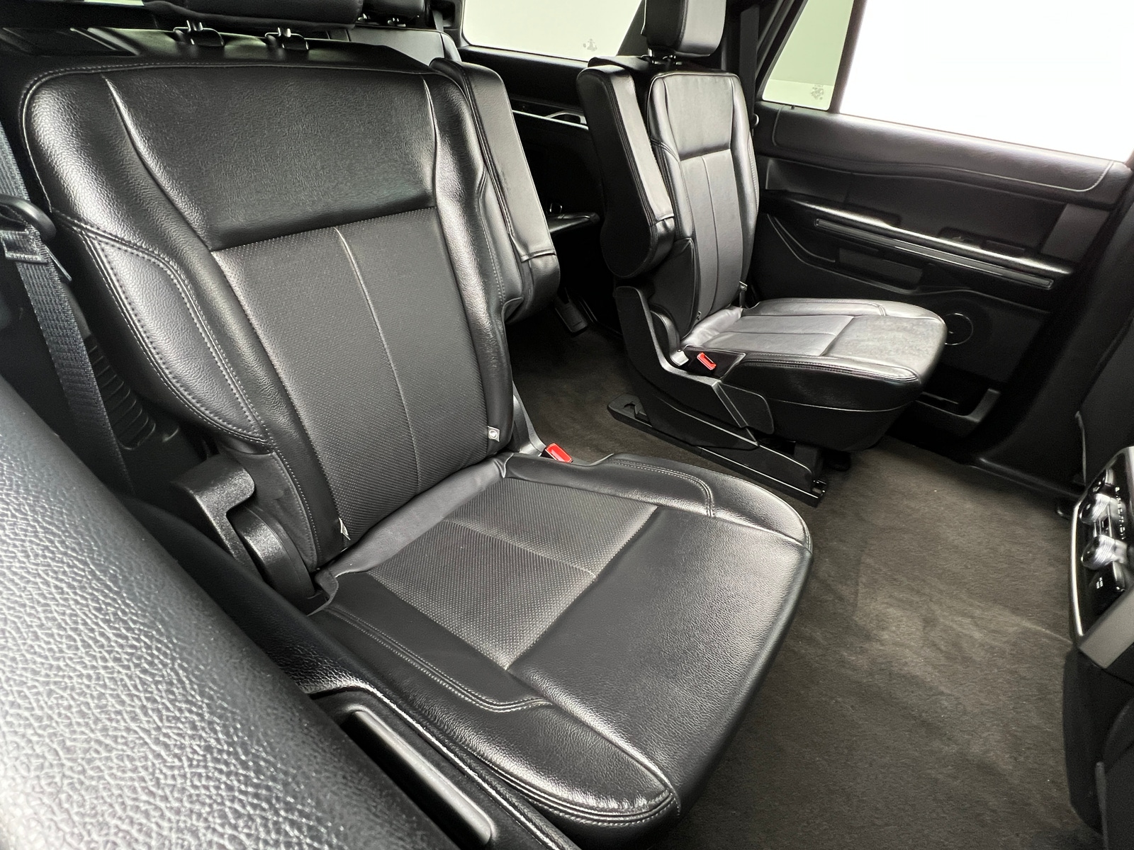 Thumbnail: 2021 Ford Expedition - 5