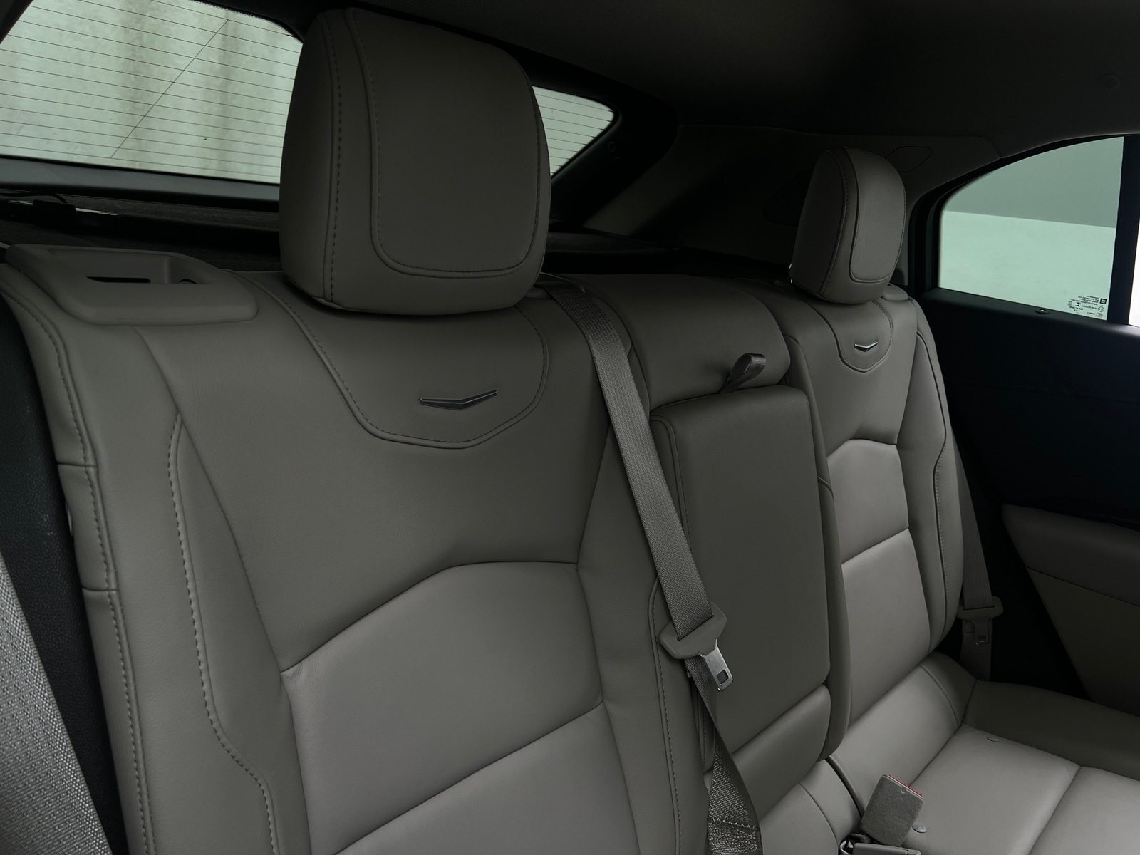 Thumbnail: 2023 Cadillac XT4 - 5