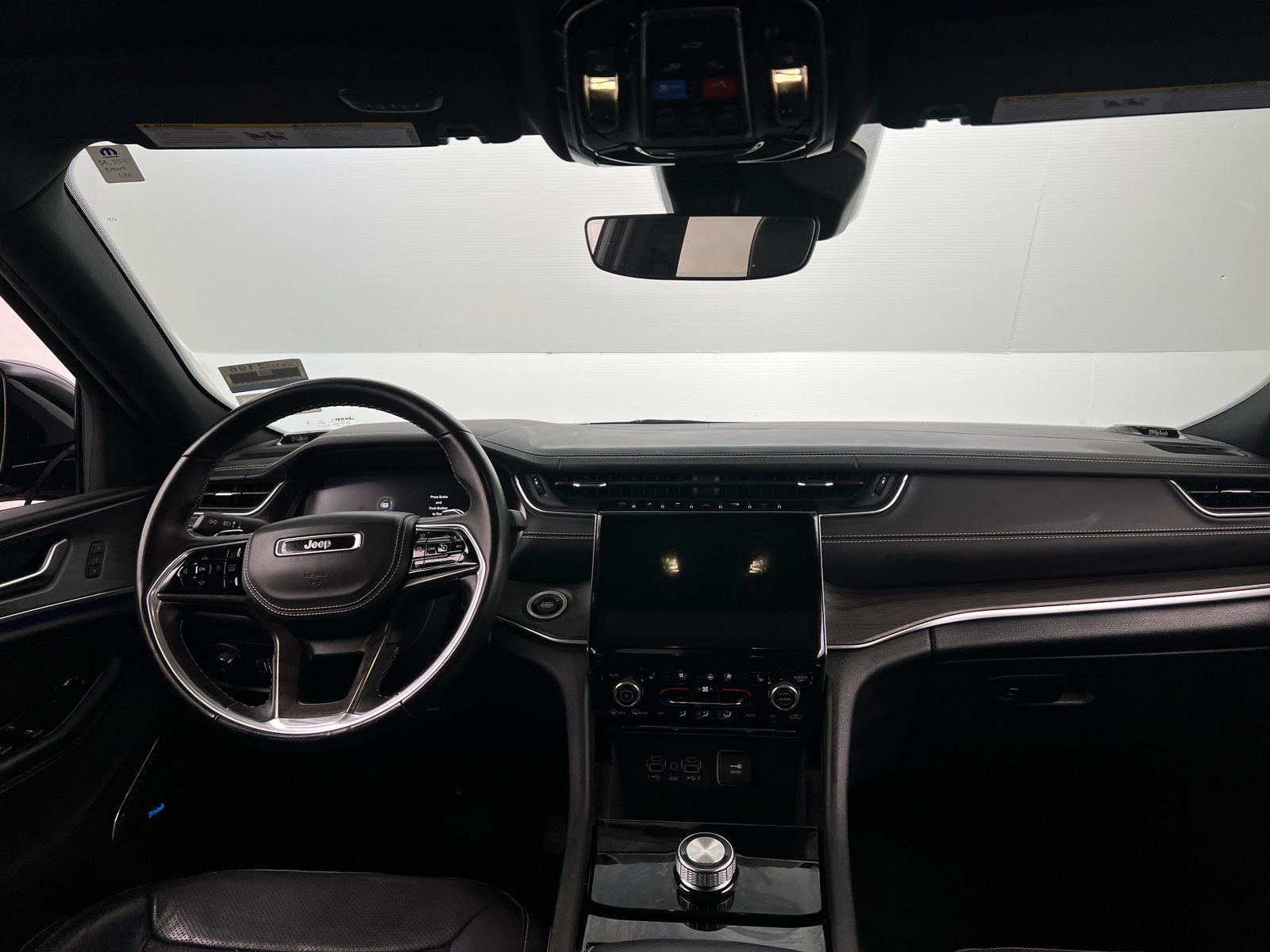 Thumbnail: 2022 Jeep Grand Cherokee L - 2