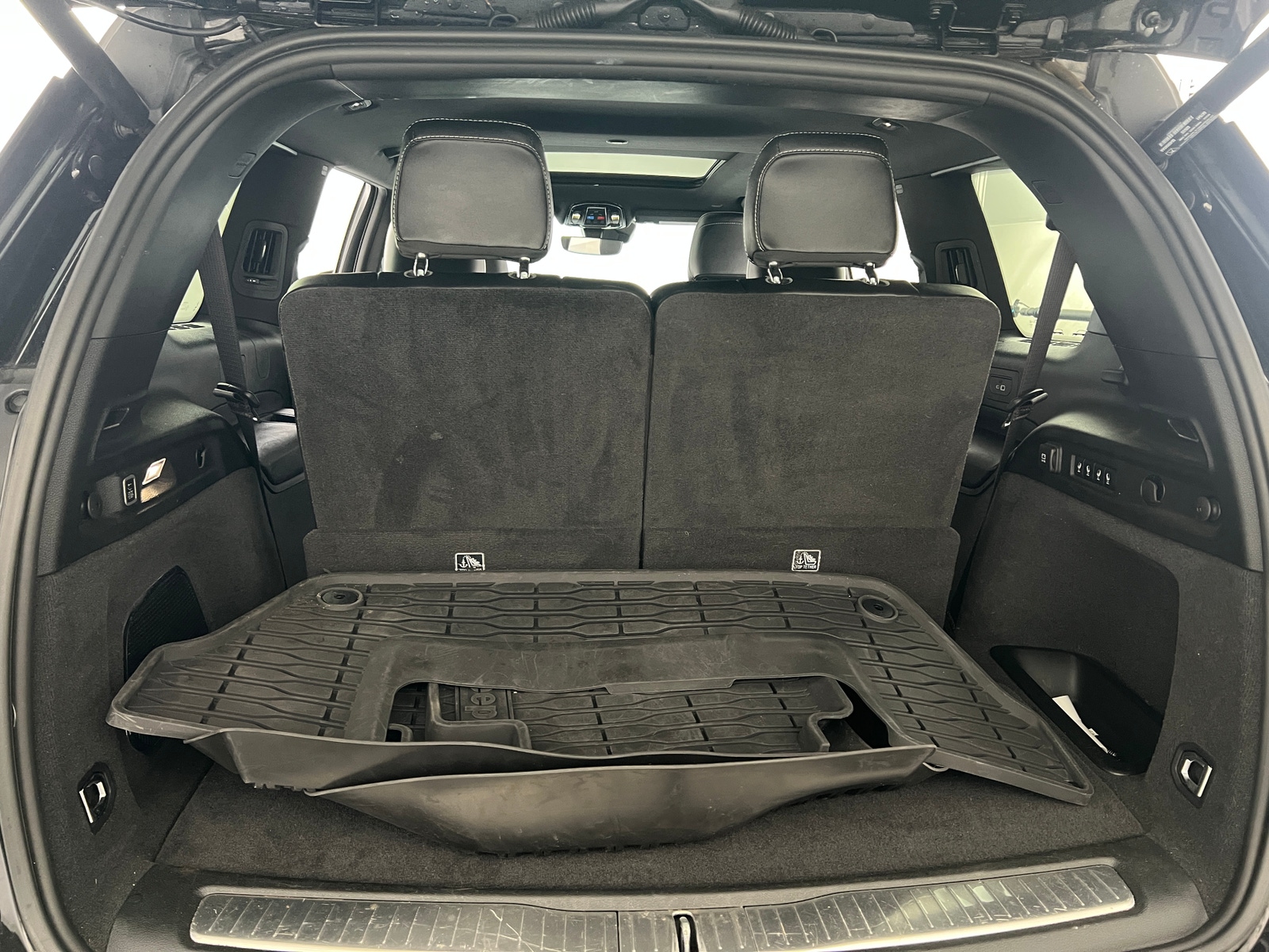 Thumbnail: 2022 Jeep Grand Cherokee L - 6