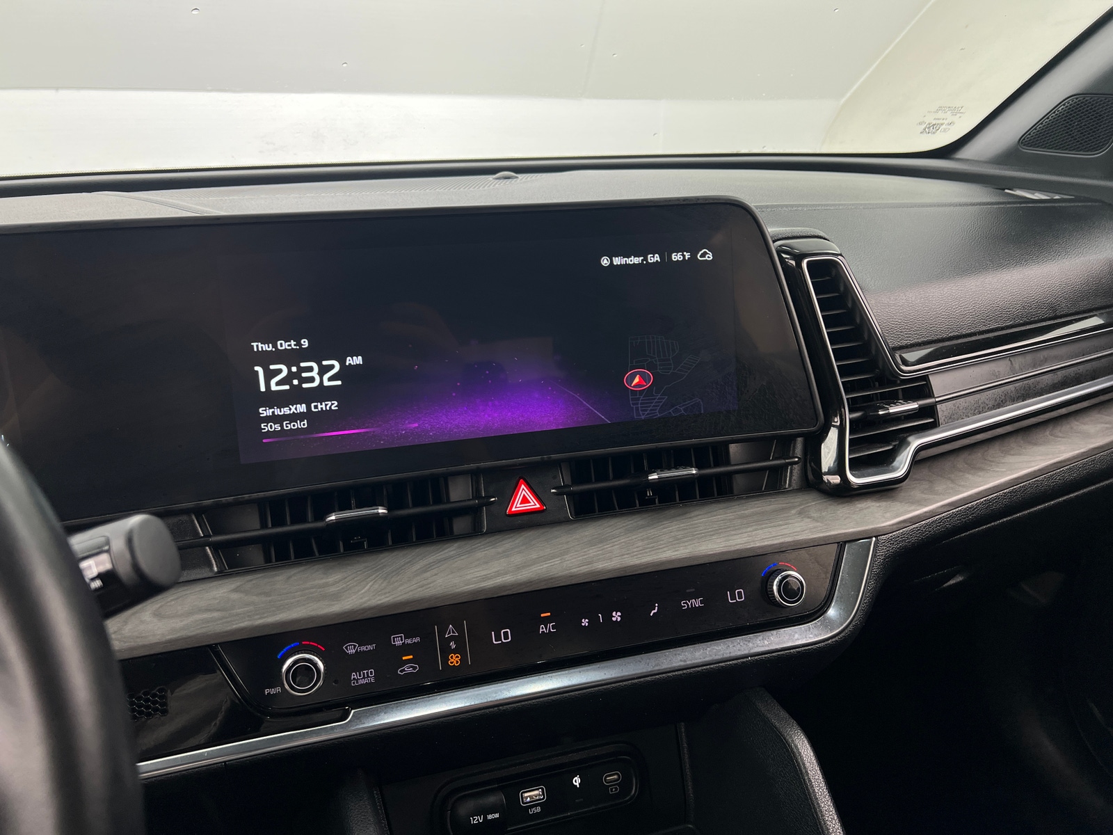 Thumbnail: 2024 Kia Sportage - 3