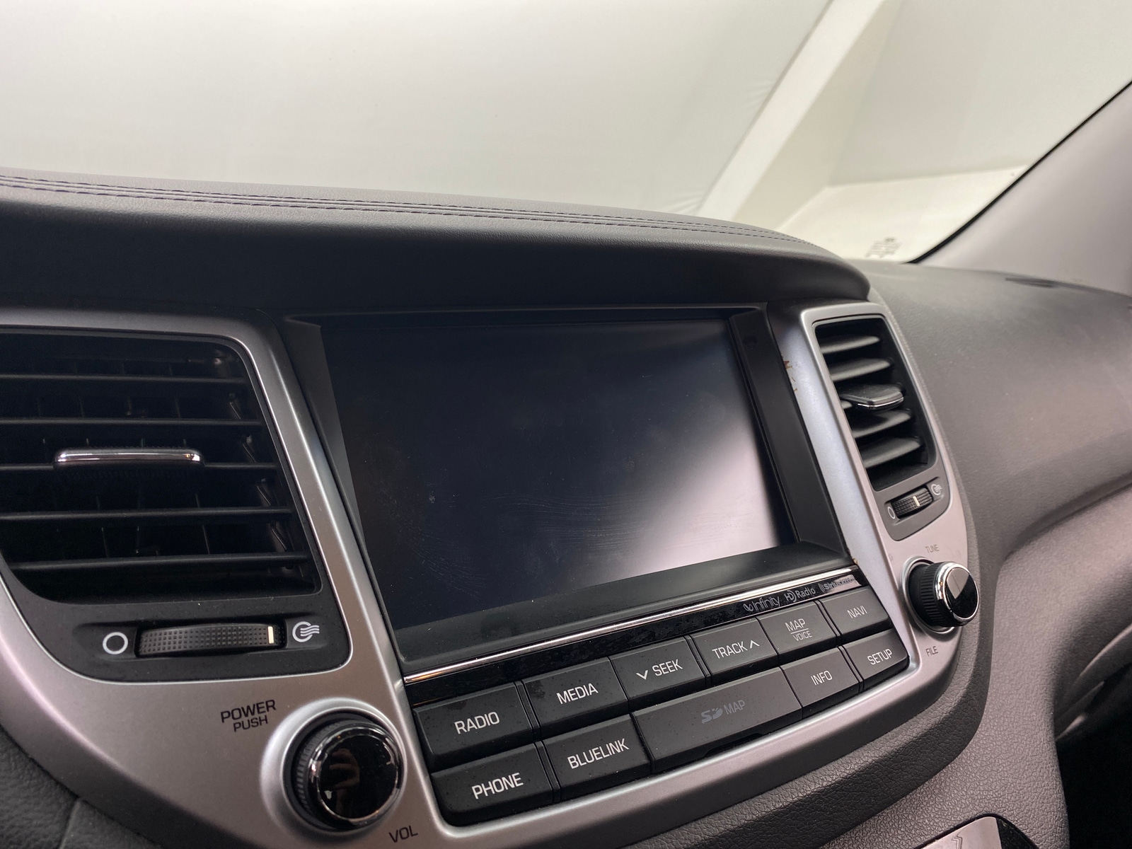 Thumbnail: 2017 Hyundai Tucson - 3