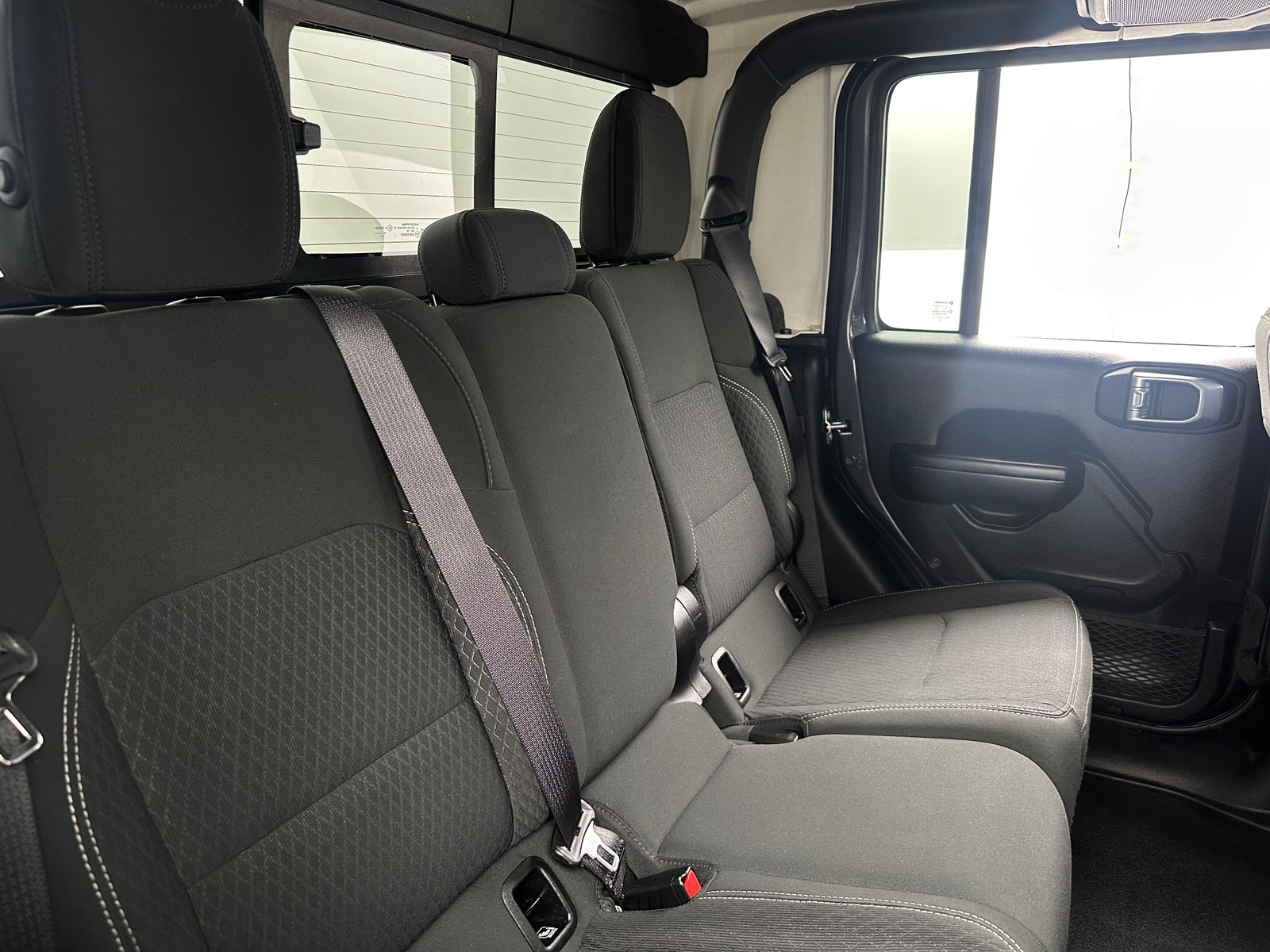 Thumbnail: 2021 Jeep Gladiator - 6