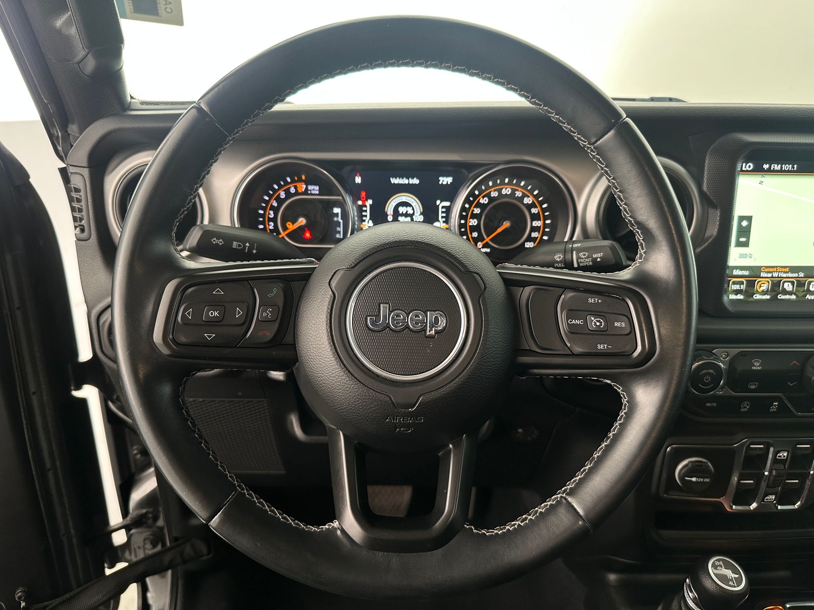 Thumbnail: 2021 Jeep Gladiator - 5