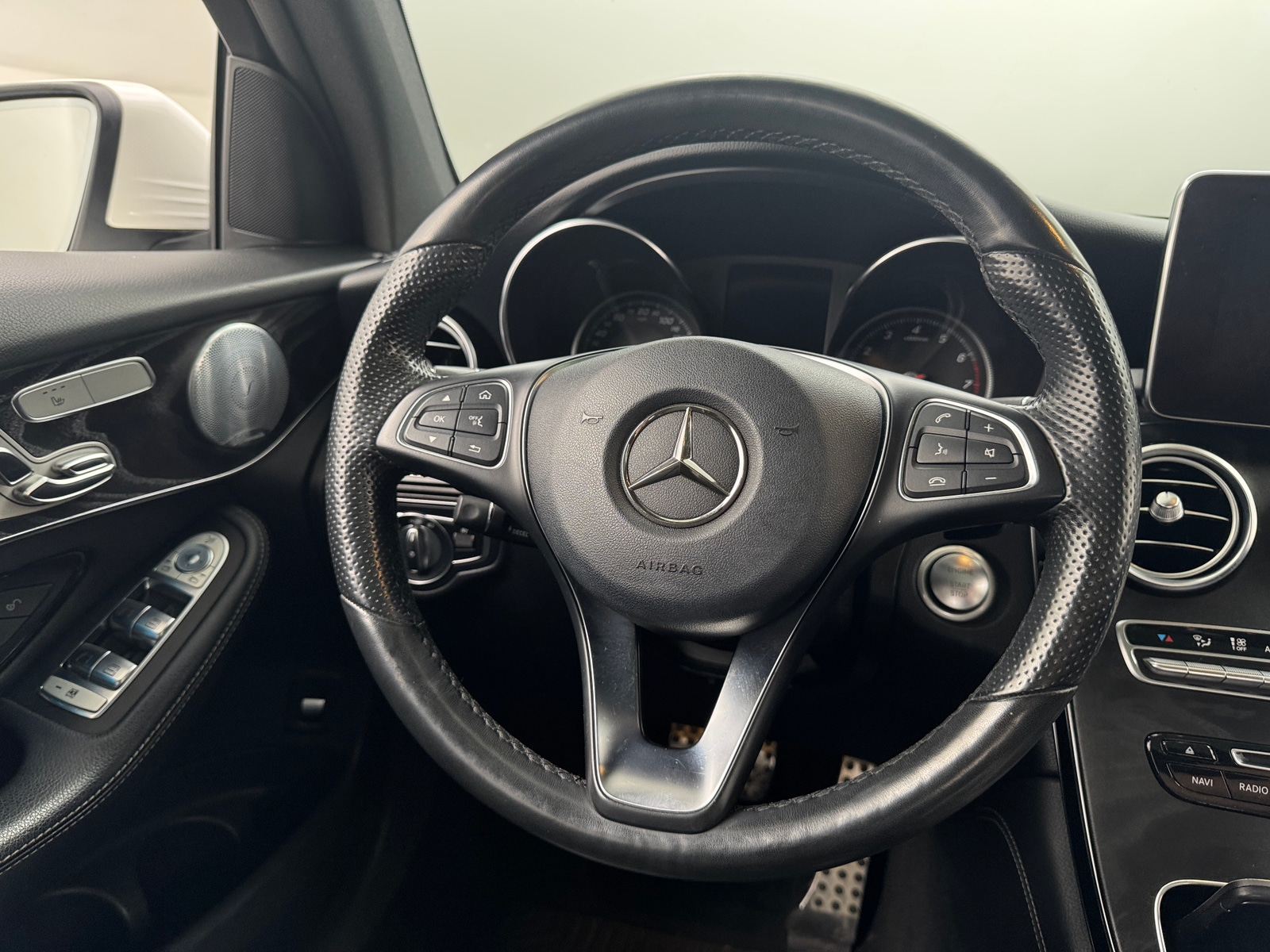 Thumbnail: 2018 Mercedes-Benz GLC - 4