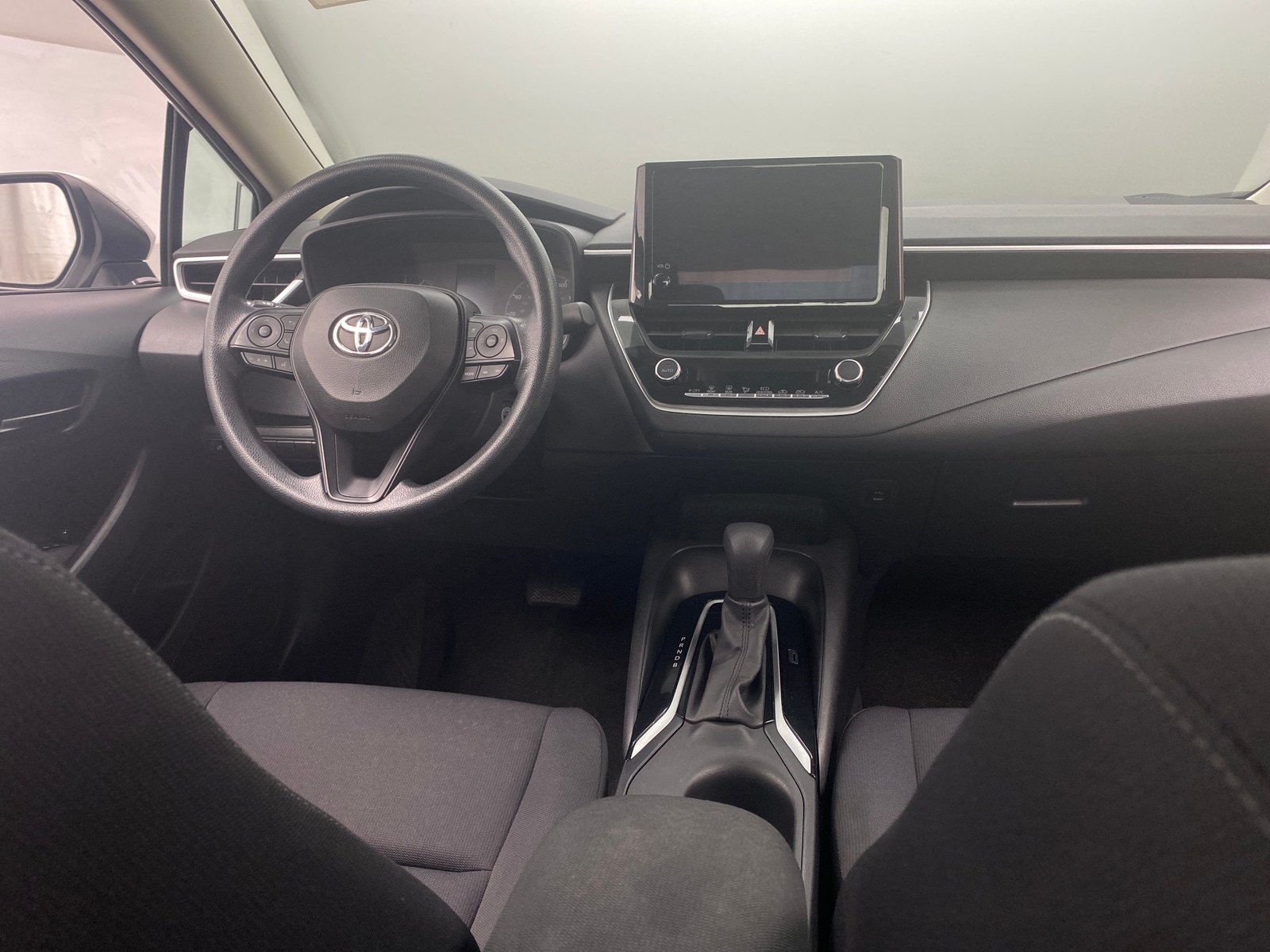Thumbnail: 2023 Toyota Corolla - 3
