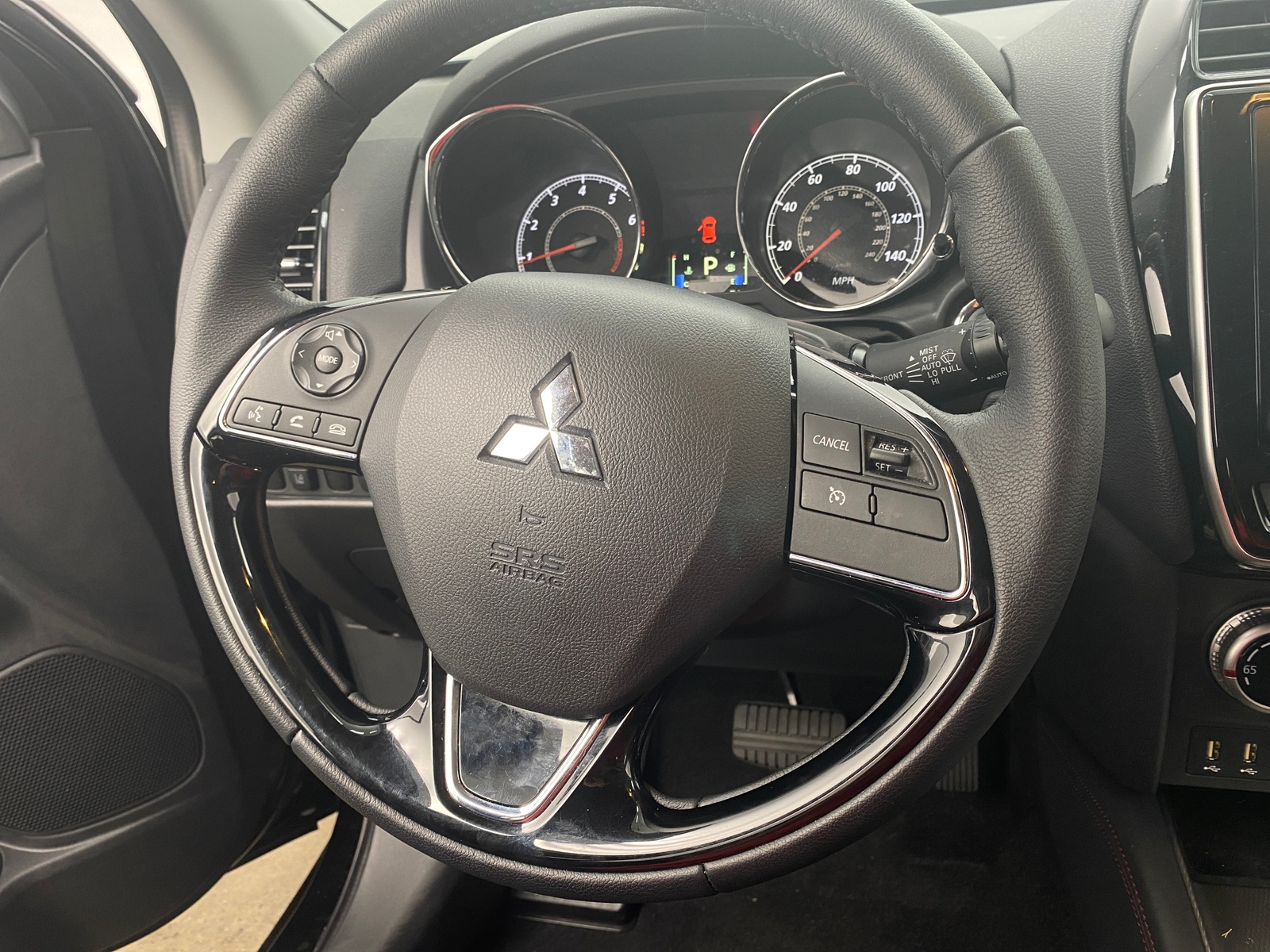 Thumbnail: 2024 Mitsubishi Outlander Sport - 4