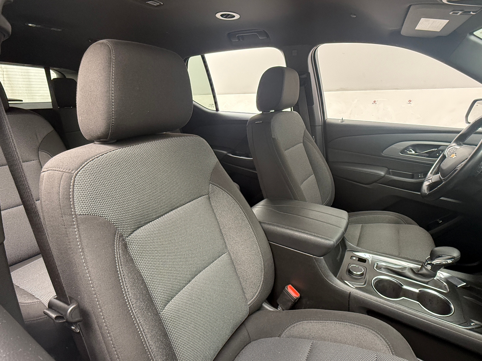 Thumbnail: 2023 Chevrolet Traverse - 6