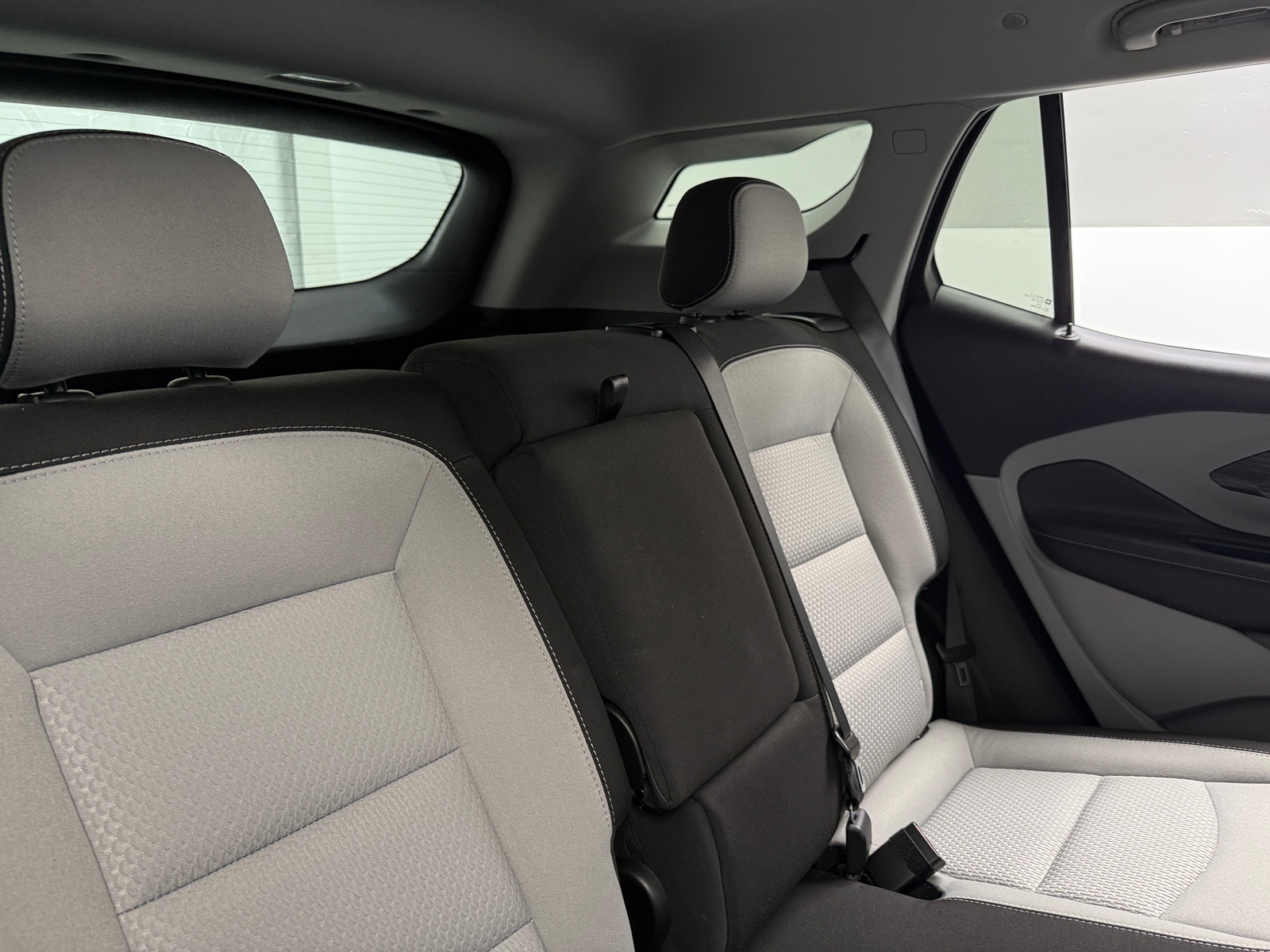 Thumbnail: 2022 GMC Terrain - 6