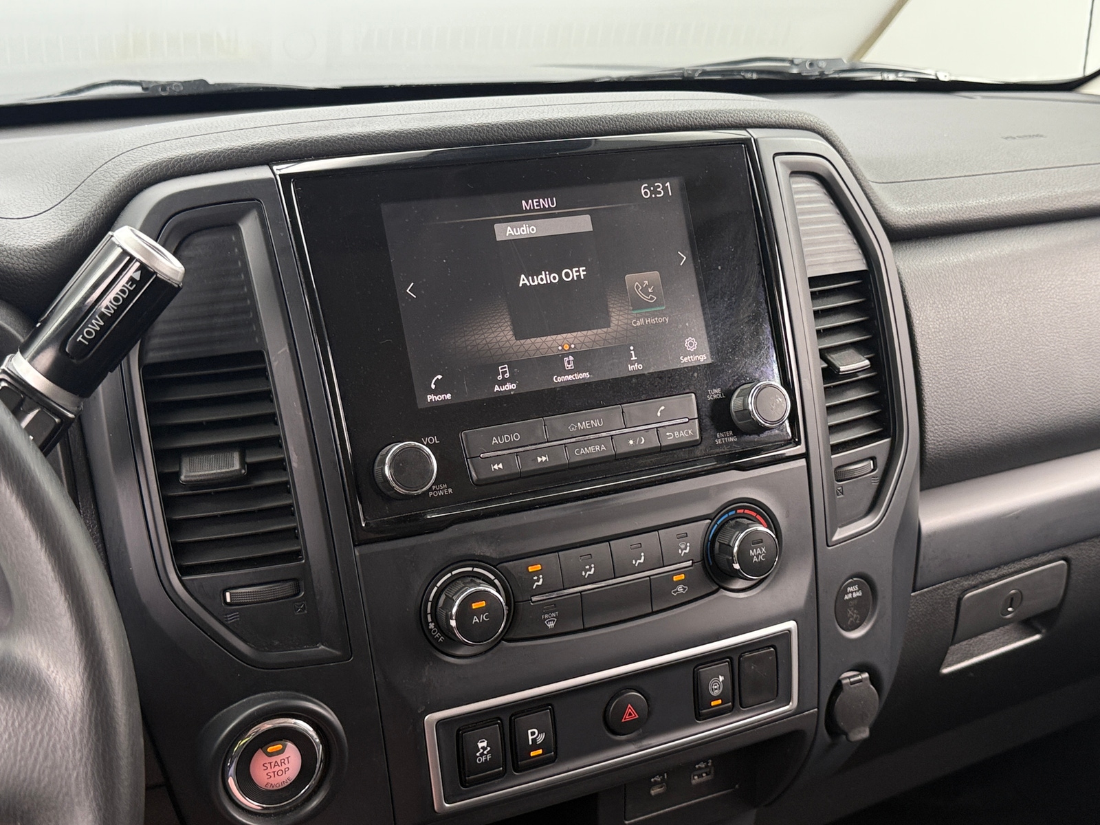 Thumbnail: 2021 Nissan Titan - 4