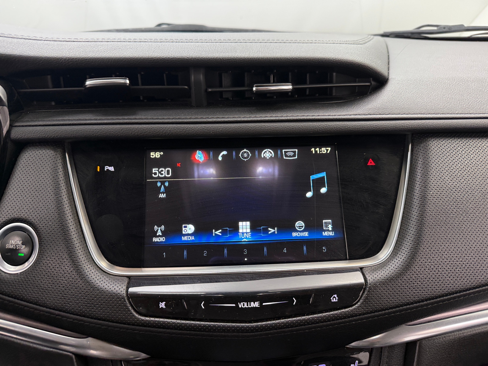 Thumbnail: 2019 Cadillac XT5 - 3